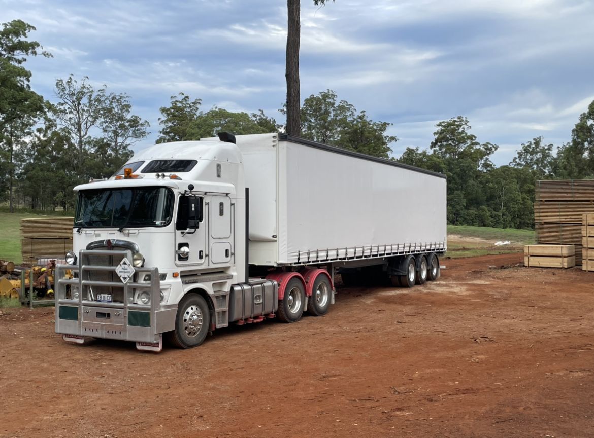 Cabover with tautliner