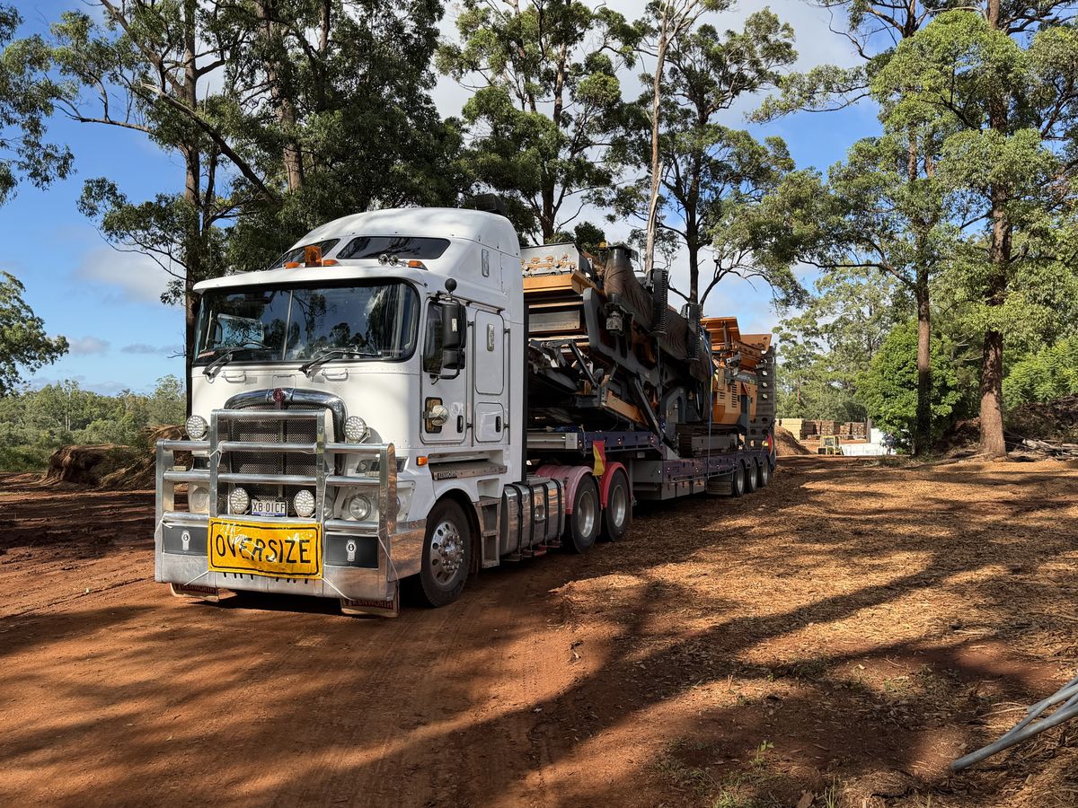 Oversize screening plant